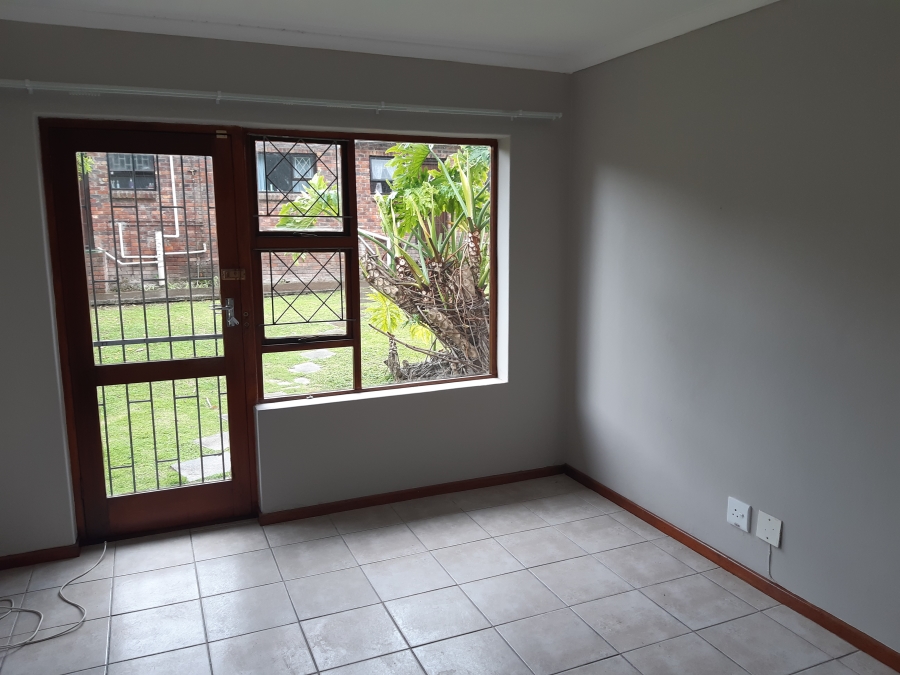 To Let 2 Bedroom Property for Rent in Kabega Park Eastern Cape